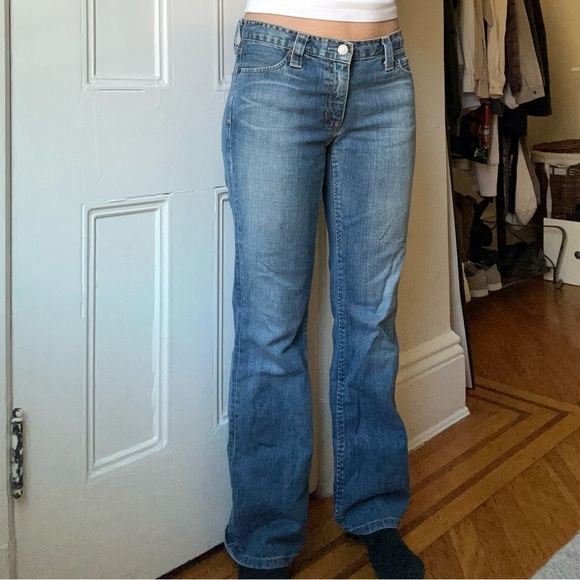 Gap Bootcut Jeans - Picture 2 of 7